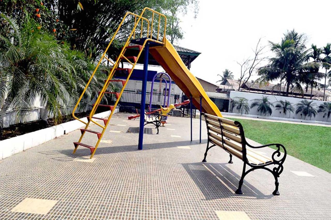 The Cindrella Hotel Siliguri Extérieur photo