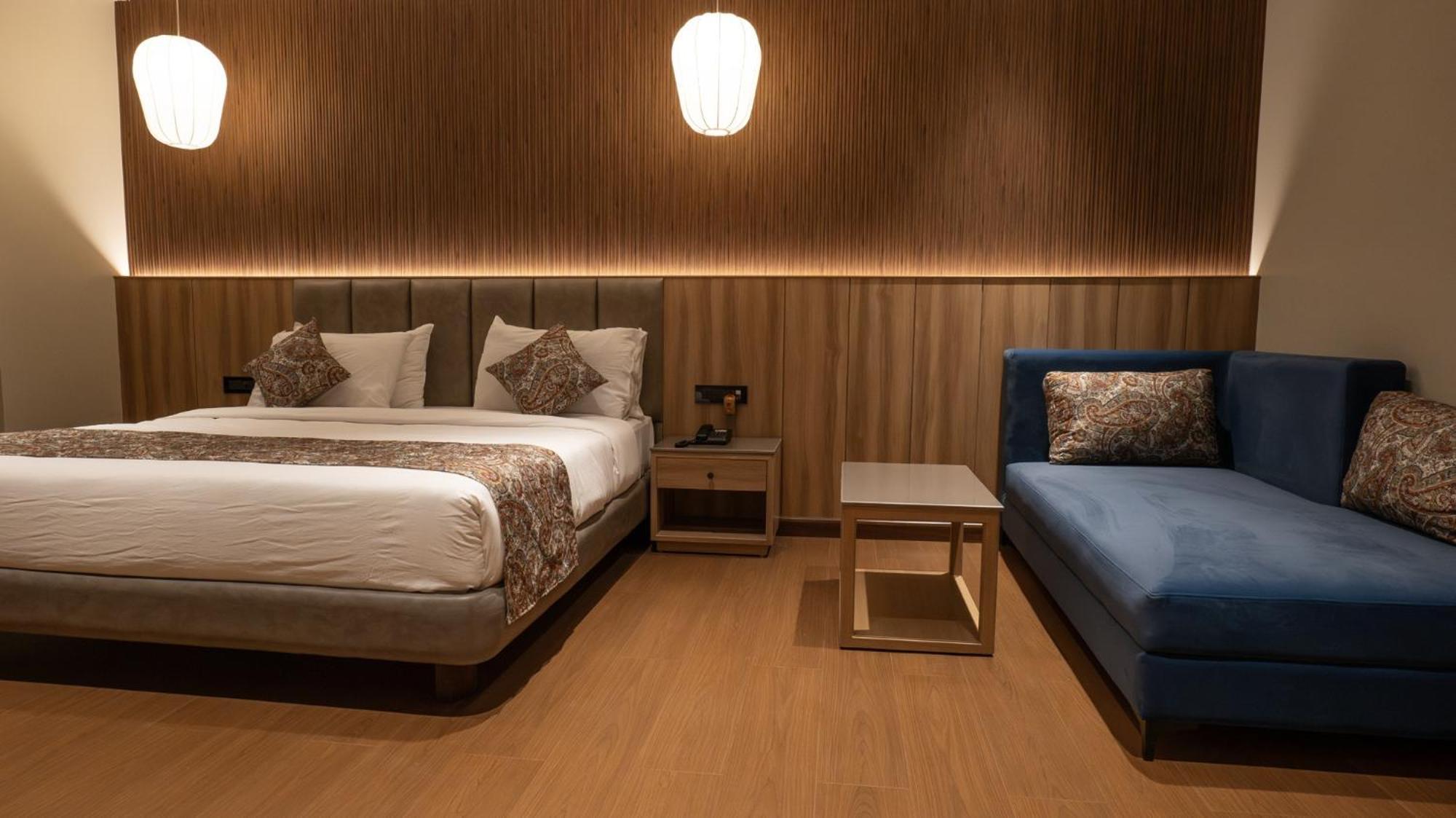 The Cindrella Hotel Siliguri Extérieur photo