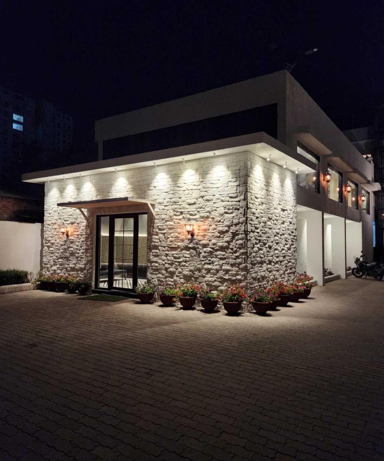 The Cindrella Hotel Siliguri Extérieur photo